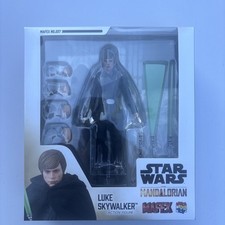 MAFEX Luke Skywalker The Mandalorian Ver. Act...