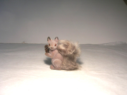 Vintage Kunstlerschutz Flocked Gray Squirrel with Acorn West Germany !!