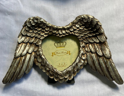 Alchemy Gothic Romantic Gold Angel Winged Heart Gothic Photo Frame 4 x 4