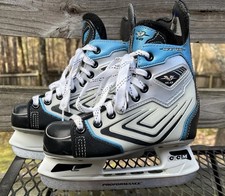 NEW With Tags Hockey Ice Skates Youth Size 13D Blue/Gray CCM Vector Exo-Skel