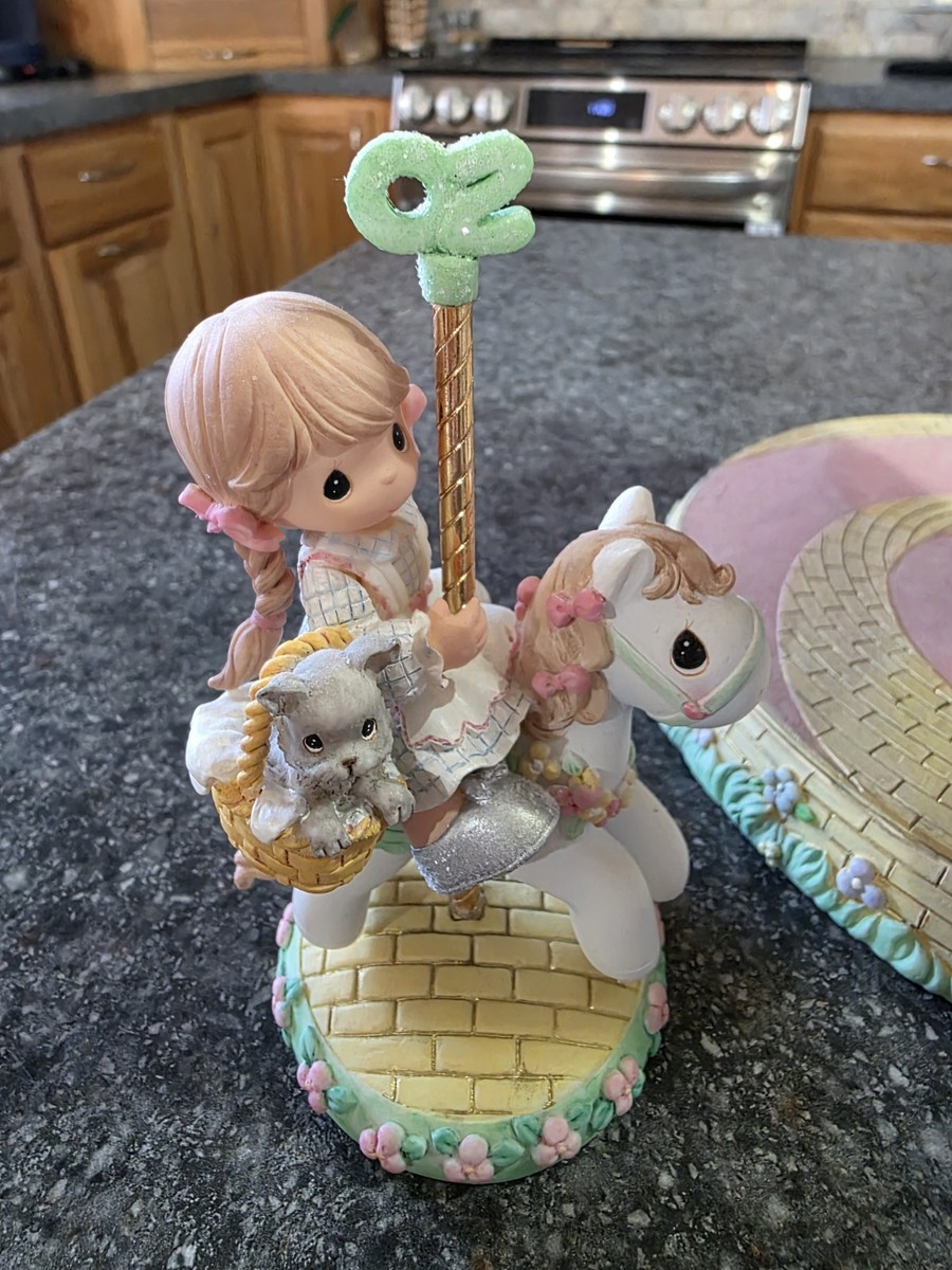Precious Moments Wizard of Oz Carousel Collection 2004 Complete