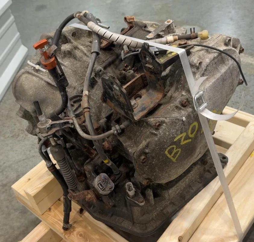 2001 Toyota Corolla FWD Automatic Transmission Assembly 71K Miles 3 Speed 00 02 Foto 3 de 4