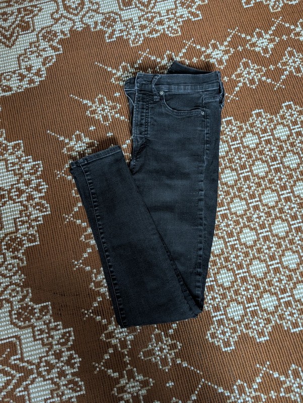 Gap Skinny Jeans 28/6 High Rise Women