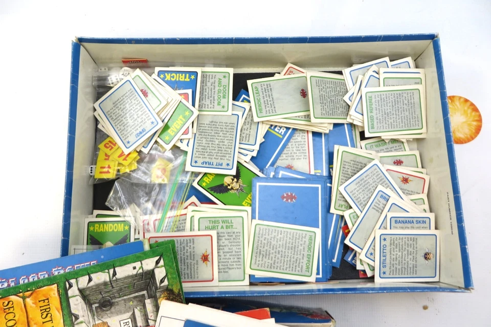 КРОВАВАЯ ЧАША НАСТОЛЬНАЯ ИГРА Открытый Фэнтези Футбол Без Мин Фигурки Иначе Кажется Полным - Изображение 3 из 4