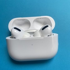 Apple AirPods Pro with MagSafe Wireless Charging Case FULL SET NICE CONDITION