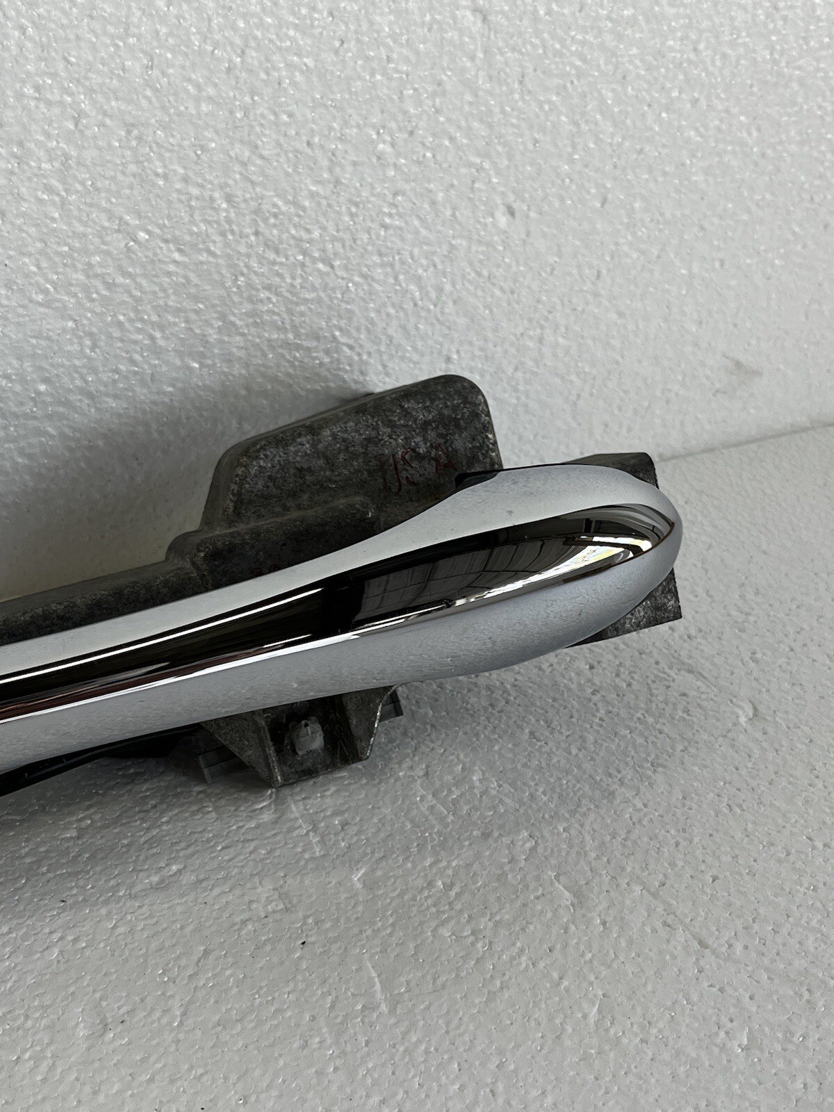 03-12 Maserati Quattroporte M139 Rear Left Driver Side Door Handle Chrome OEM