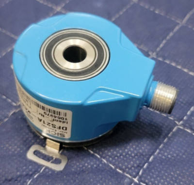 SICK  DFS21A-KCP1C065536  INCREMENTAL ENCODER 4.75-30V    SO Sexy!