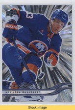 2025-26 Upper Deck Series 1 Outburst Casey Cizikas #107 READ 0nr3