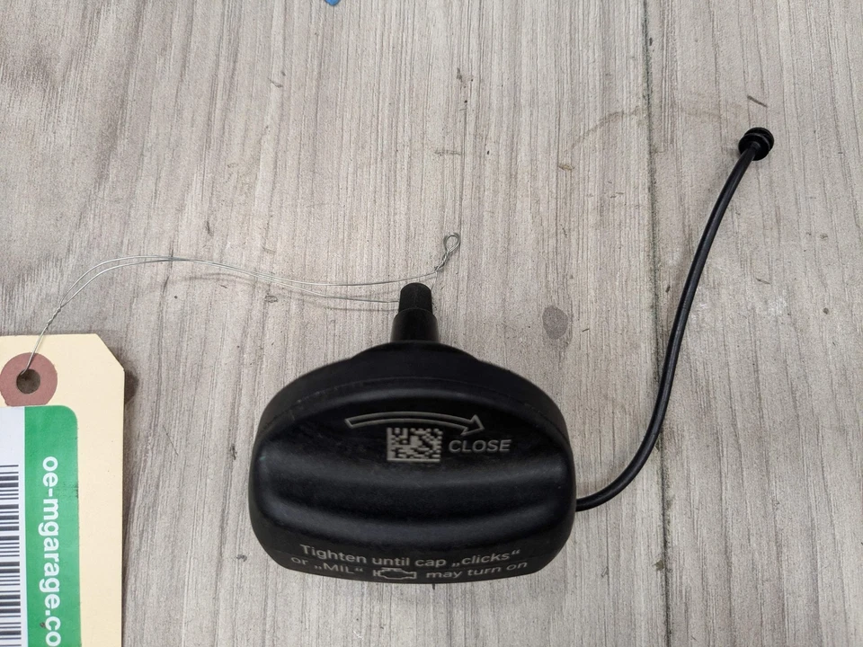OEM BMW F15 F30 F44 F48 F80 G01 G05 G20 G30 G80 M3 M4 Fuel Gas Tank Filler Cap - Image 4 of 4