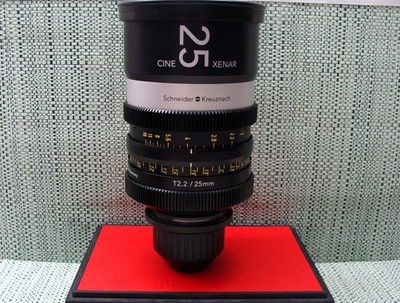 Schneider Kreuznach - Cine Xenar II 25mm/T2.2 PL Mount ''Top Arri Kino Lens''