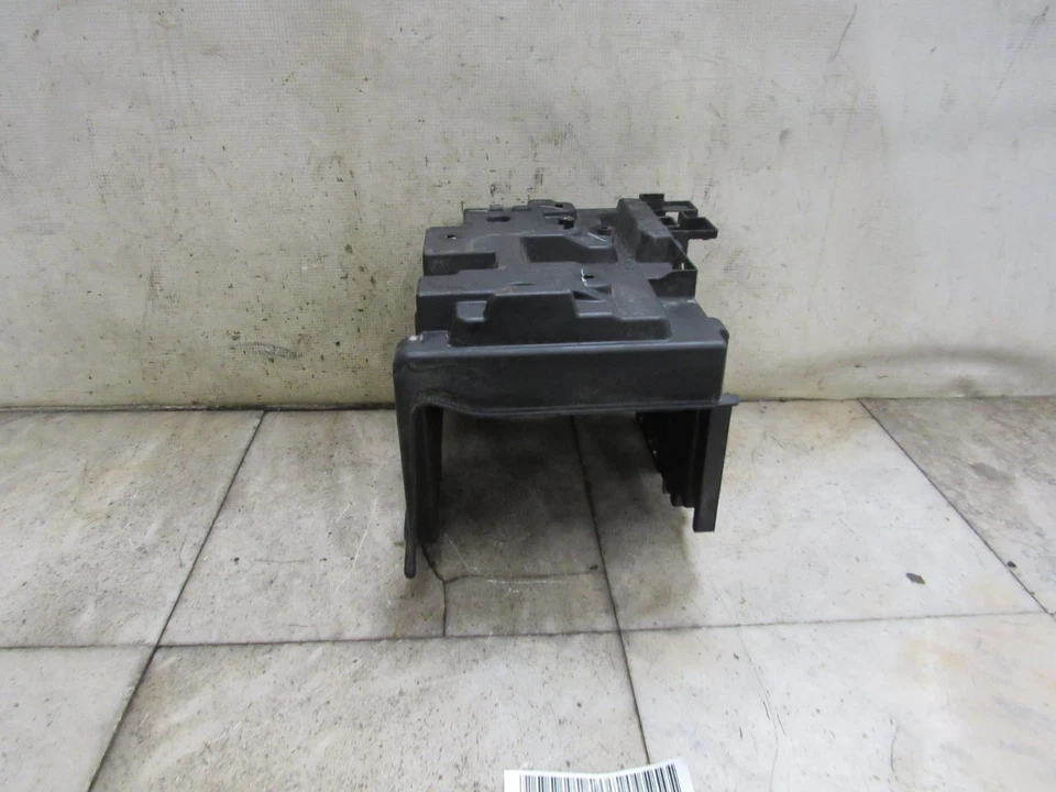 BATTERY TRAY FITS 14 15 16 17 18 19 FORD FIESTA - Image 2 of 4