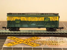 N Bachmann 40' Stock Car CNW 14311 slightly warped Rapido Couplers (072904)