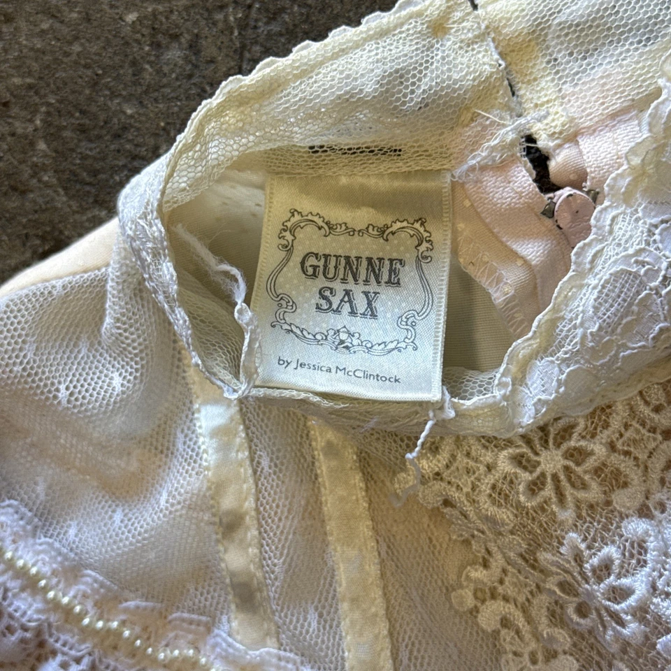 Vintage 1970s Gunne Sax Pink Polka Dot + Lace W/ Ruffles Tie Back Prairie Dress - Image 2 of 4