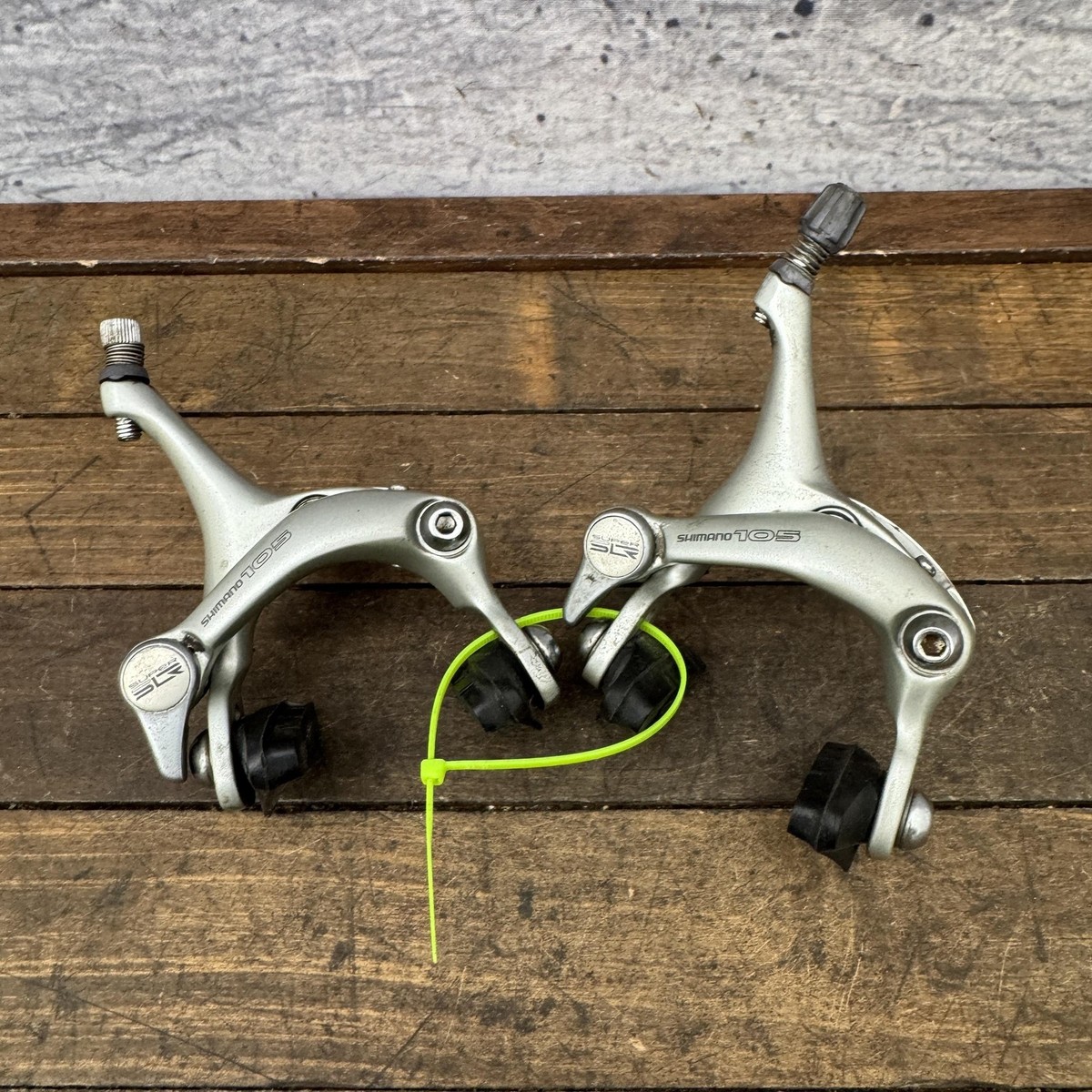 Vintage Shimano 105 BR-1055 Caliper Brake Set 39-49mm Reach Silver