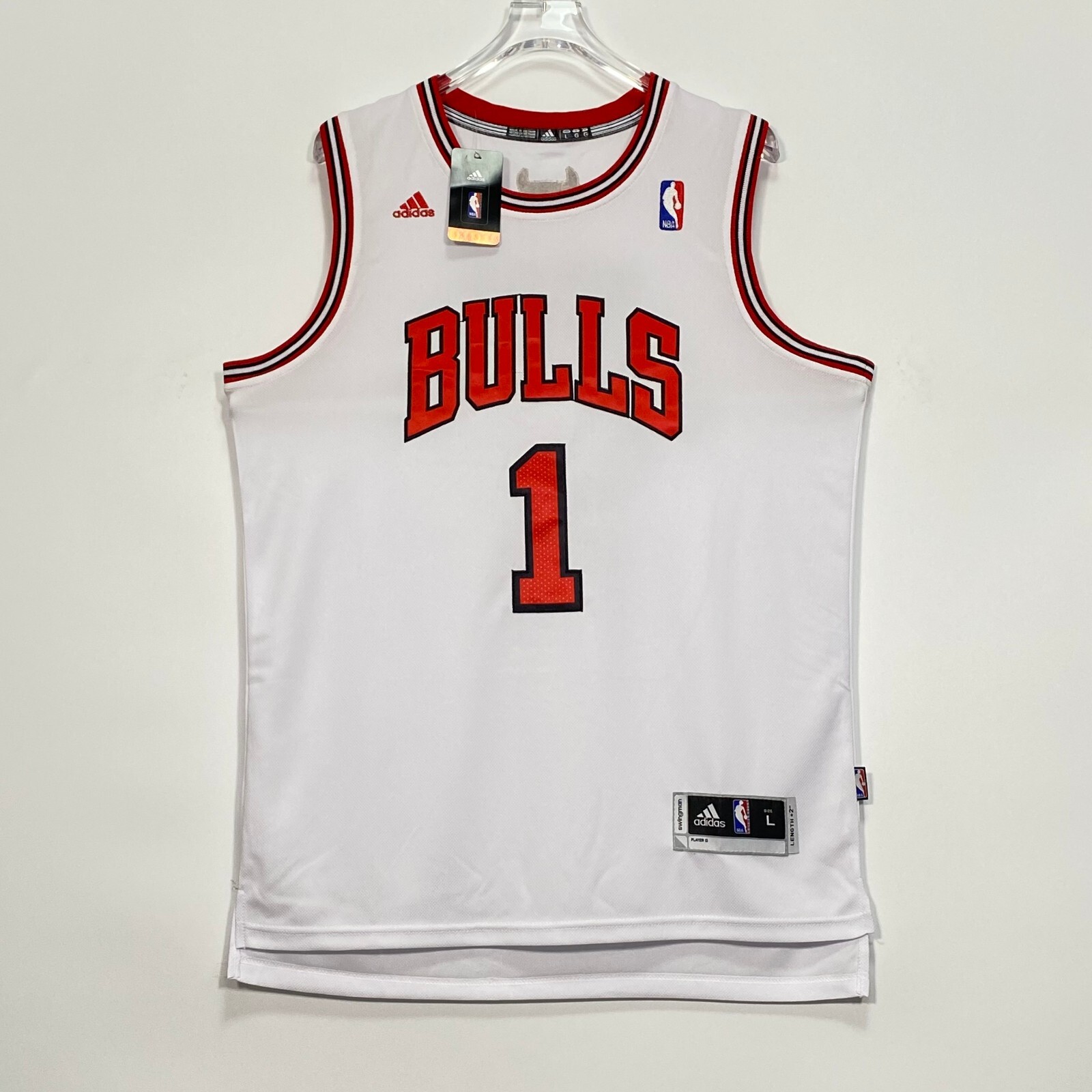 Derrick Rose #1 Basketball White Jersey Sewn Brand New