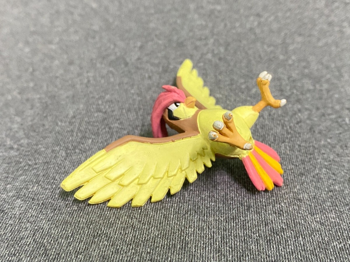 Pidgeotto Pokemon Figure Nintendo Zukan 1/40 Gashapon Collection