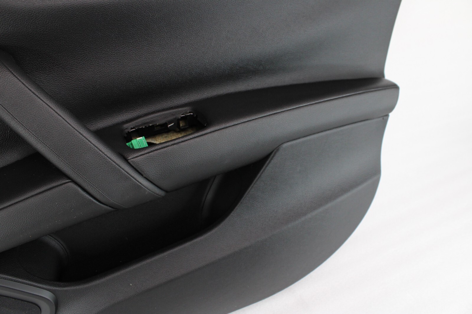 🚀 2014-2017 MASERATI GHIBLI SQ4 RIGHT PASSENGER FRONT INTERIOR DOOR PANEL OEM