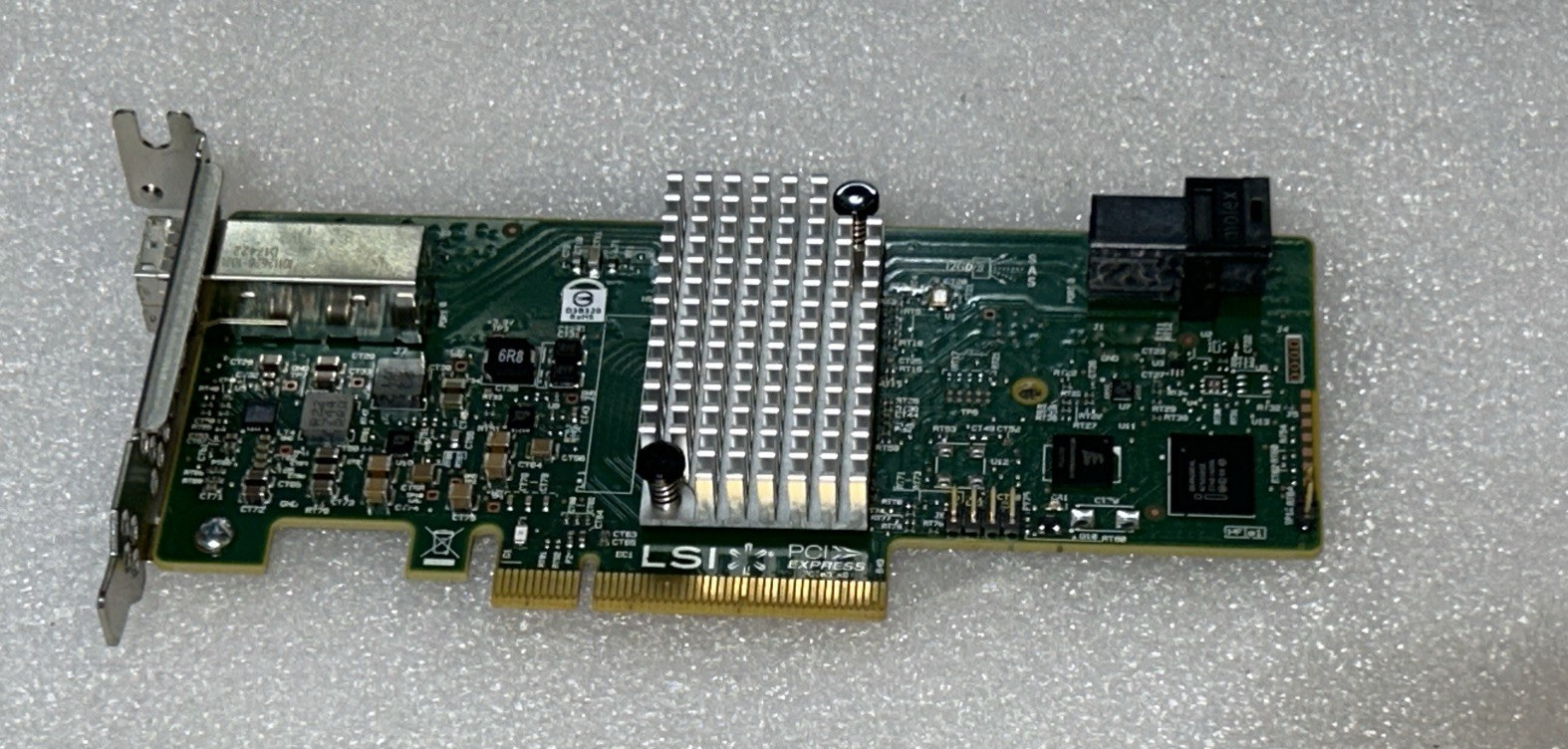 LSI SAS 9300-4i4e 4-Port PCIe 12Gb/s SAS Host Bus Adapter 9300-4i4e Low Profile