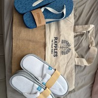 Raffles Bundle - Beach Bag And Men’s And Women’s Flip Flops And Slippers
