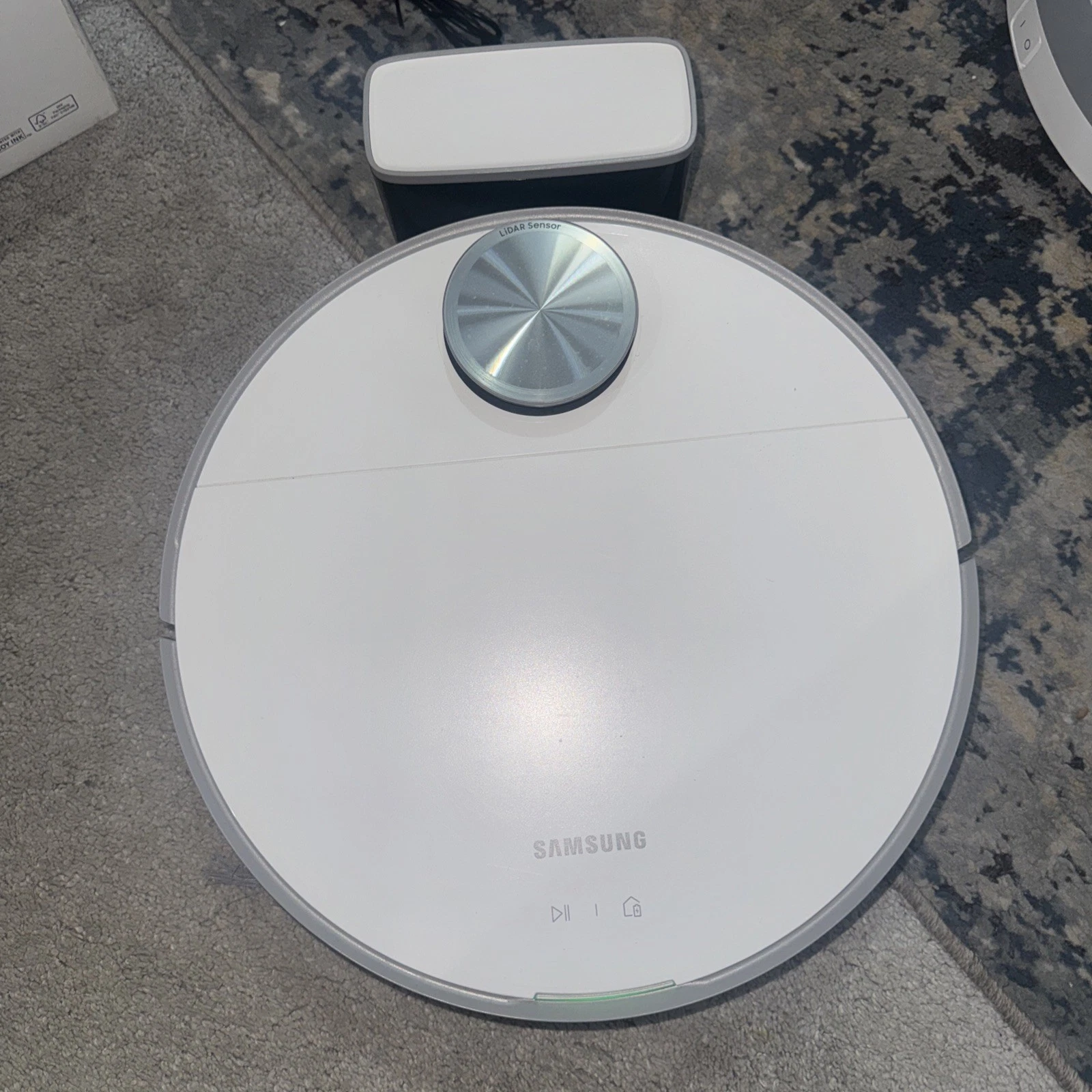 Samsung Jet Bot Robot Vacuum Cleaner White (VR30T80313W/EU)