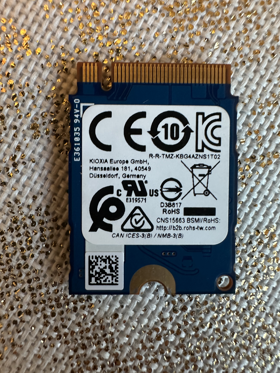Kioxia SSD 512GB M.2 2230 30mm NVMe PCIe Gen3 x4 KBG40ZNS512G BG4