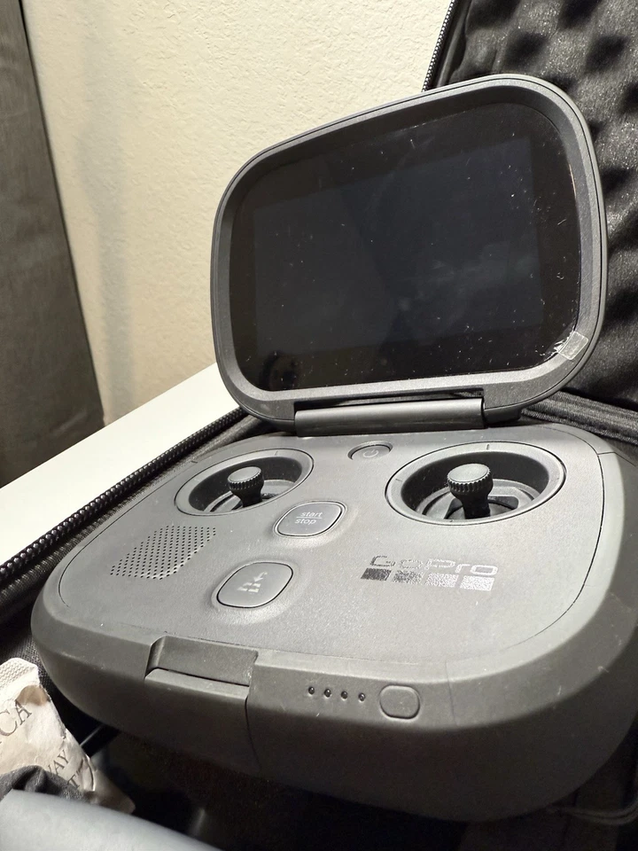 GoPro Karma Drone + Controller | No Charger | IncludesCase And Extra Propellers - Image 2 of 4