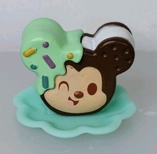Disney Munchlings Mini Munch Series 1 Mickey Mouse Mint Dipped Ice Cream Figure