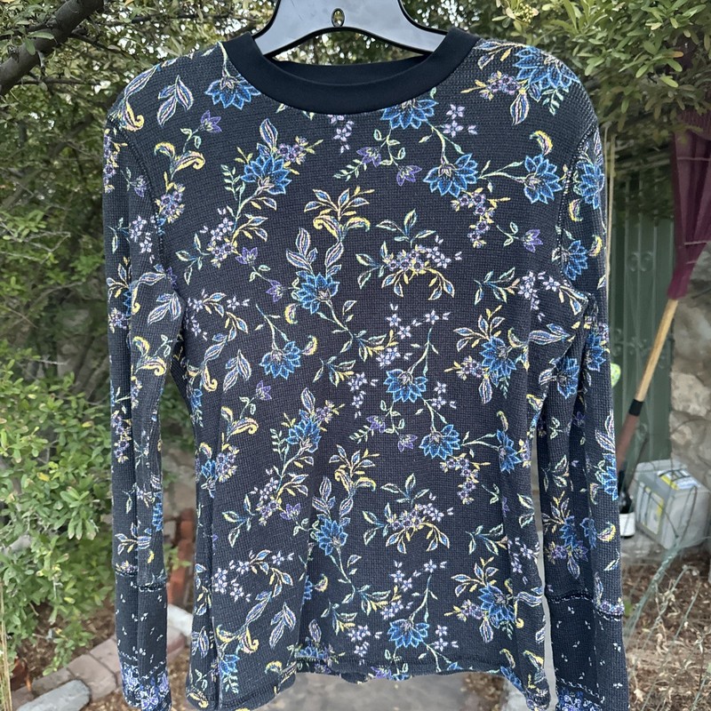 Sundance  long sleeve waffle top, size small