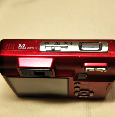 ☆動作OK Konica MINOLTA Dimage X50 箱バッテリー付き Konica Minolta DiMAGE X50 5.0MP Digital Camera - Silver for sale