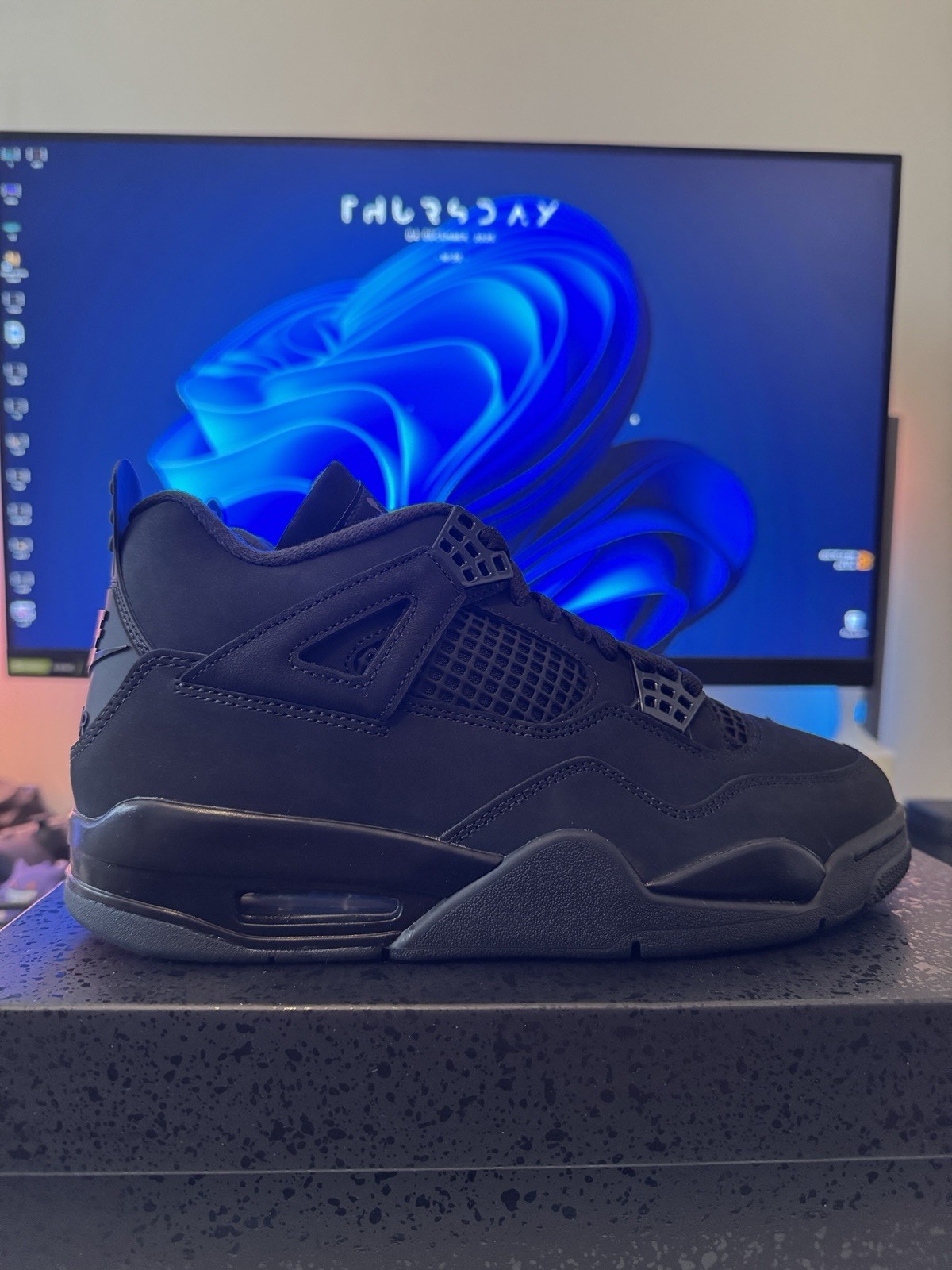 Air Jordan 4 Black Cat 2025 talla 9 EE. UU. para hombre