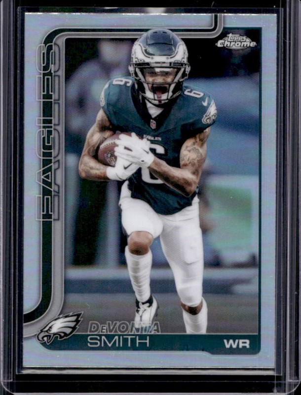2025 Topps Chrome DeVonta Smith Refractor #244 Eagles