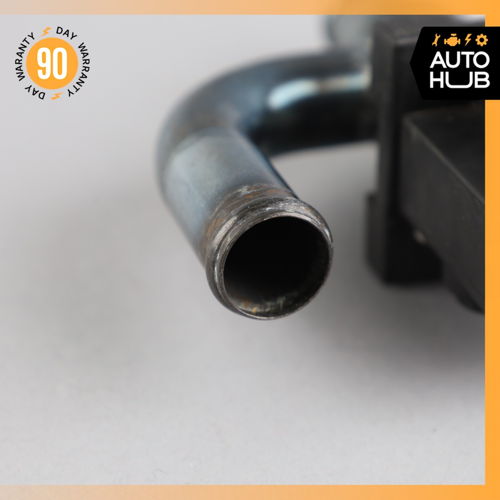 04-19 Maserati GranTurismo GranCabrio M145 TGK Heater Water Valve 80032700 OEM