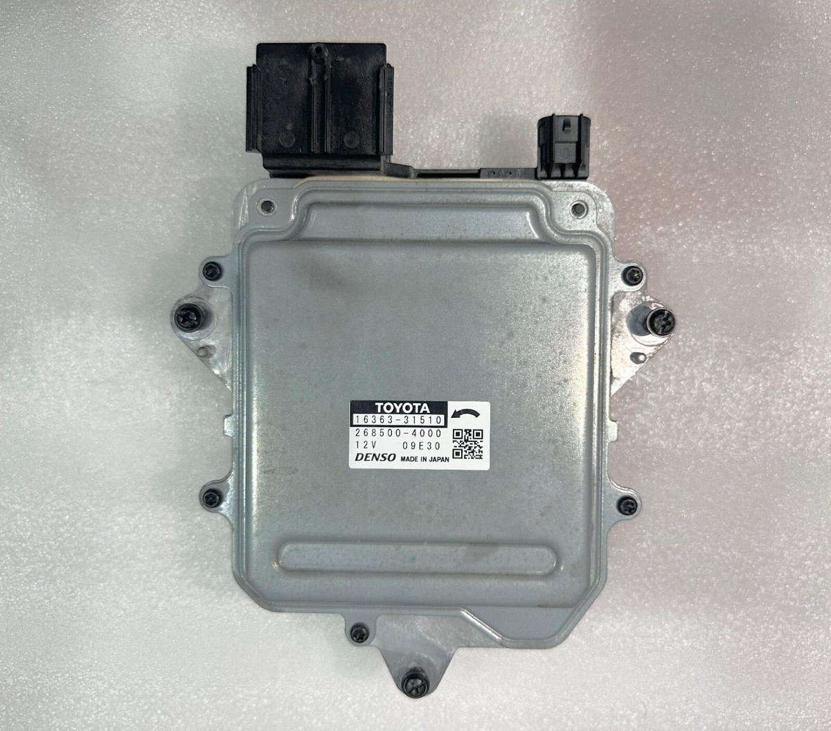 ルンページ Toyota Highlander 2020-2023 Radiator Cooling Fan Assembly 16363