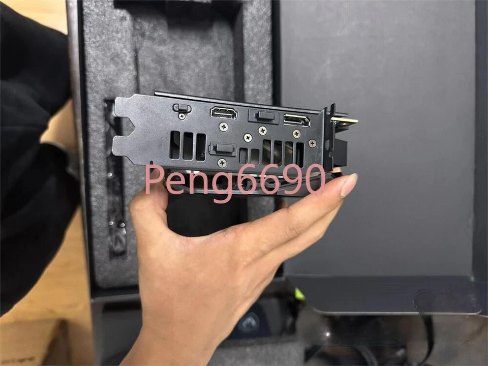 ASUS ROG Strix NVIDIA GeForce RTX 2080 TI OC 11GB GDDR6 Graphics Card - Image 4 of 4