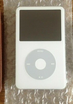 New Other Apple iPod Classic 5th Generation White (30GB) Same day Dispatch - Image 1 of 3