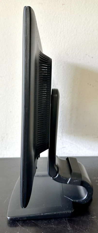 HP Advantage Widescreen LA2206X LED LCD 21.5 Inch Computer Backlit Monitor - Image 2 of 4