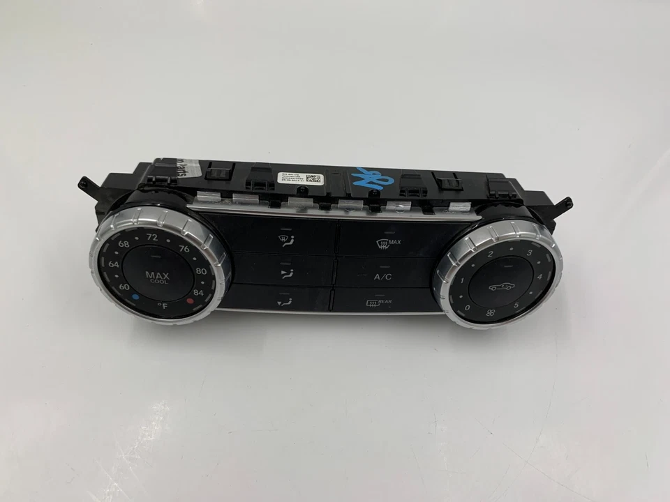 2014-2015 Mercedes-Benz SLK AC Heater Climate Control Unit OEM D03B45081 - Image 2 of 4