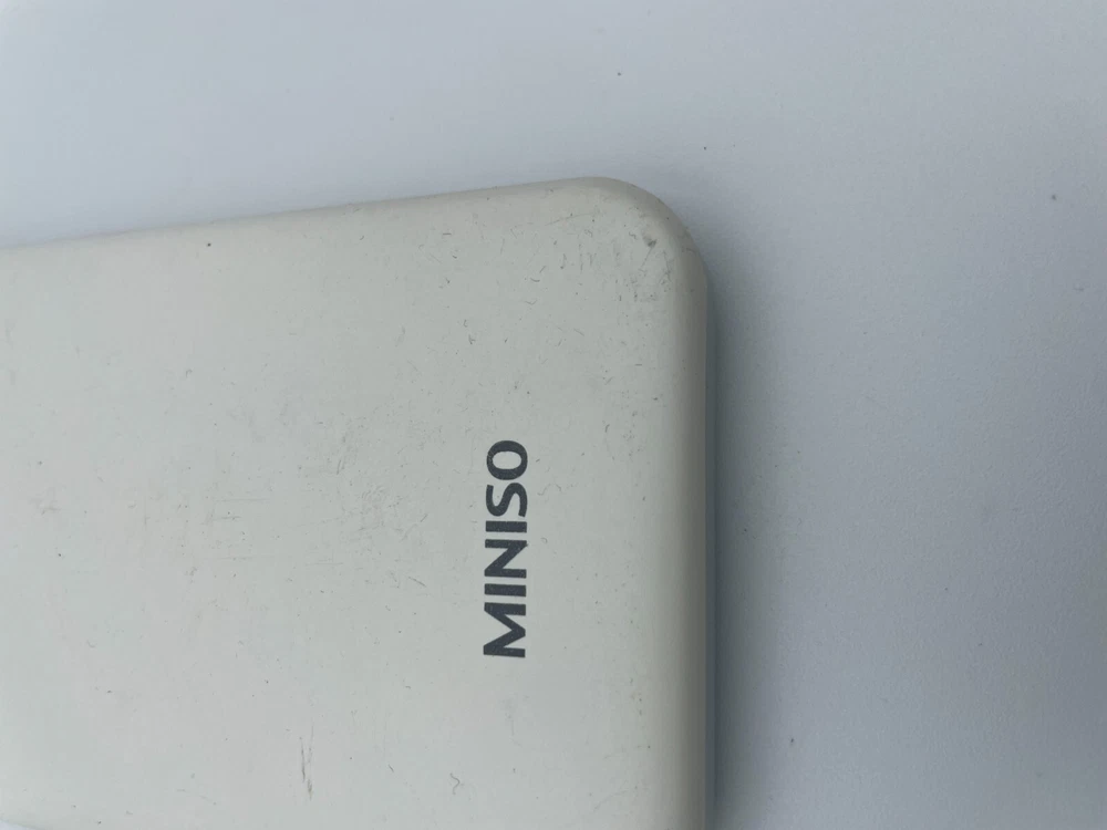 Miniso 10000mAh Power Bank JP-62 Portable Charger White for iPhone and Android  