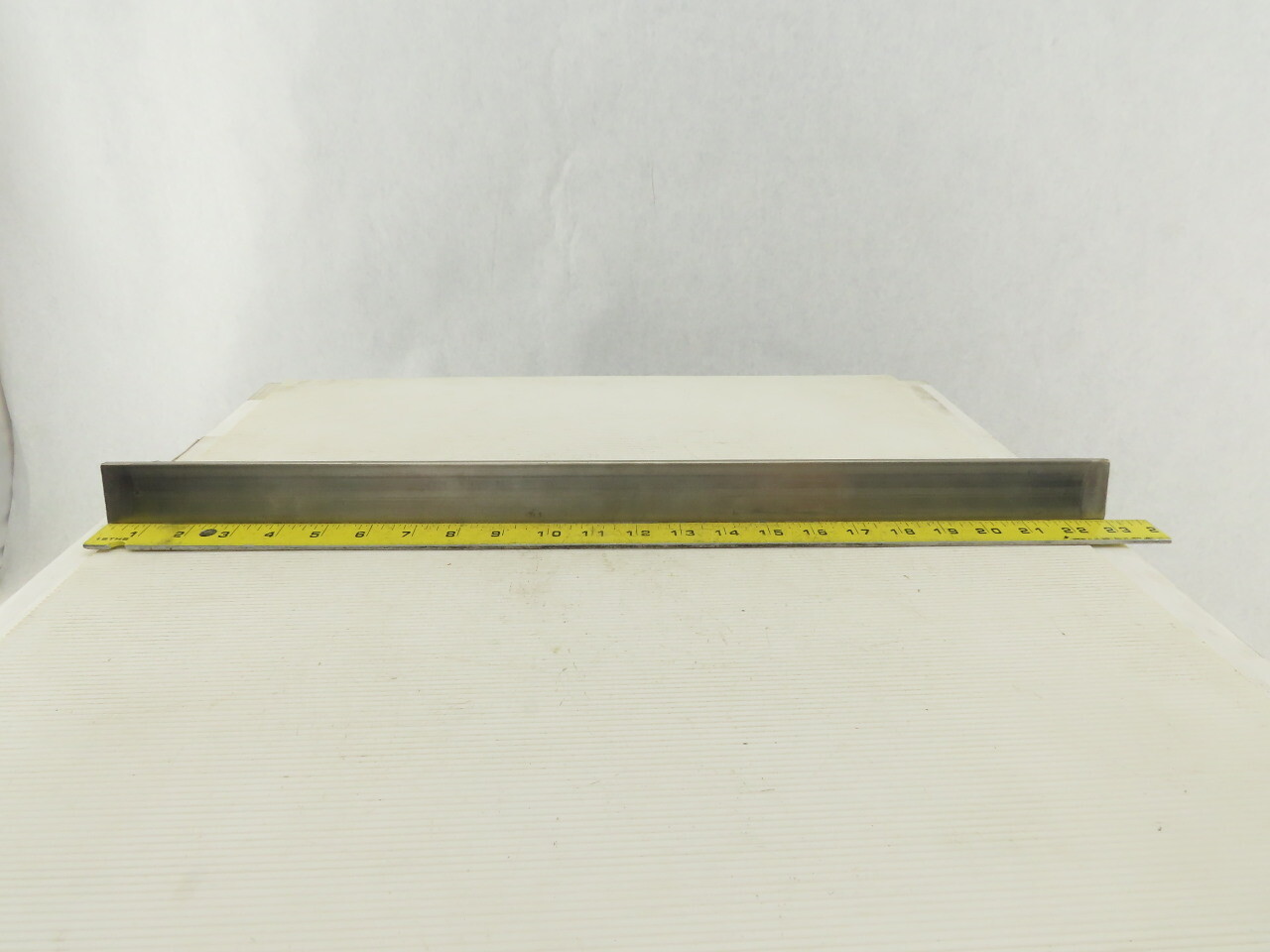 Fast Heat RL41905 1000 Watt 480V 23" Strip Heater