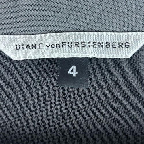 Diane von Furstenberg Vintage Gr. 4 grau rosa Wickel Morgenmantel Loungewear Nachtwäsche - Bild 4 von 10