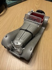 Burago 1/18 modello 3006 - 1937 Jaguar SS100 grigia con sedili rossi