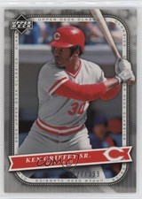 2005 Upper Deck Classics Silver 227/399 Ken Griffey Sr #61 0q3