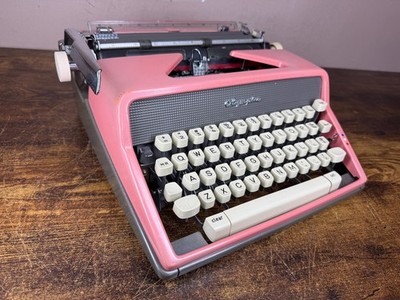 Excellent! Serviced 1962 Olympia SM7 Pink Vintage Portable Typewriter Pica No.97