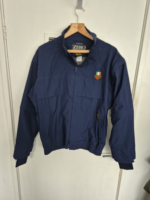 Zero Restriction Golf Oberbekleidung Jacke blau Goretex USA Mantel UK Herren Medium M