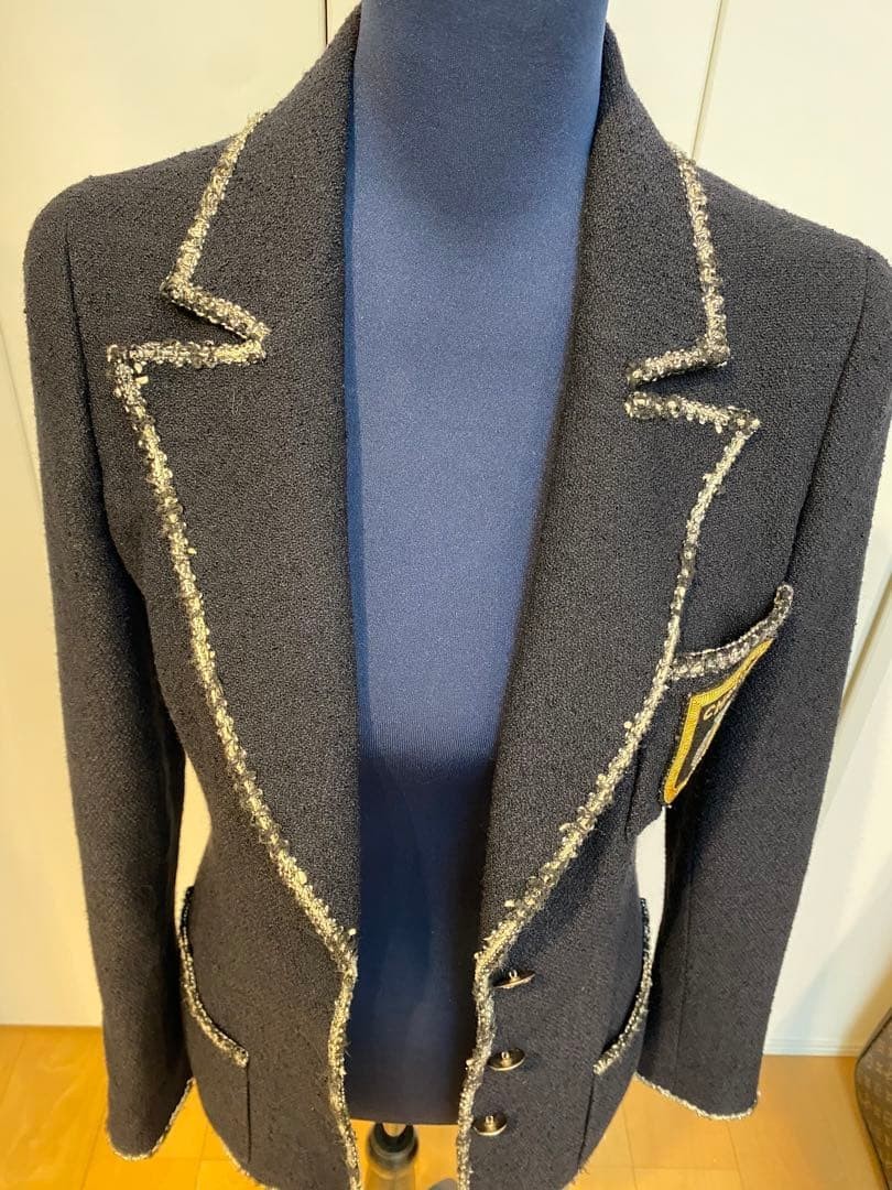 CHANEL Coco Button 05C Wool Jacket 36 image 8