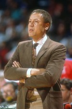 Head coach Lenny Wilkins Cleveland Cavaliers NBA basketball game v- Old Photo