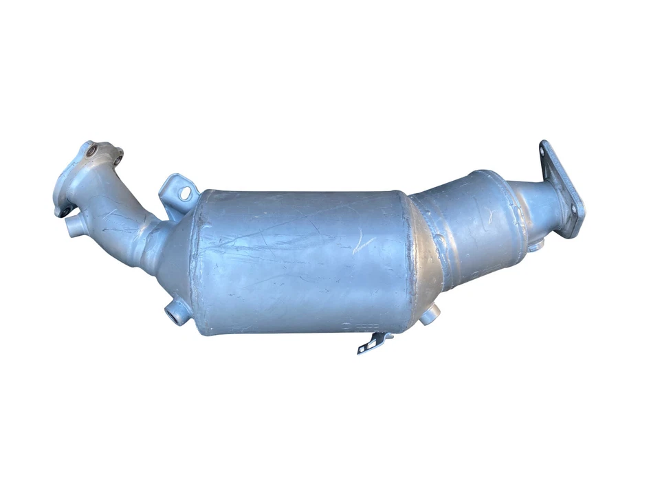 Genuine Diesel Particulate Filter Audi Q5 2.0 TDI Quattro 8K0254751DX 8K0254751SX - Image 2 of 3