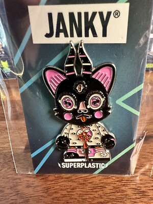 Superplastic Janky Series 4 Enamel Pin - Cult Leader Sonia Lazo