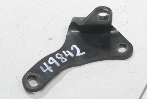 OPEL Vectra B  Limo (95-04) 1,6 16V 74KW Halter Halterung am Motor #49842-B331