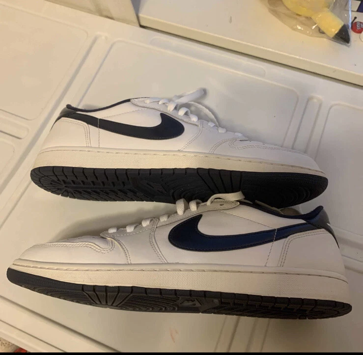 Metallic blue shop air jordan 1